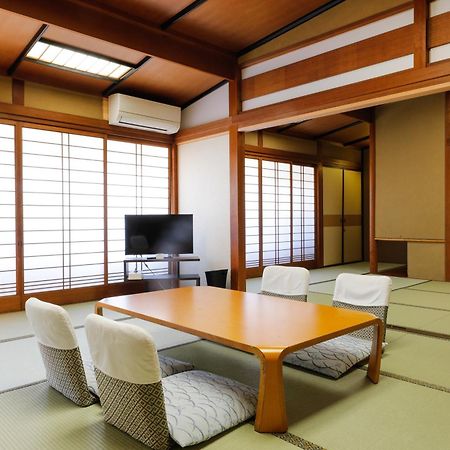 Tsuruya Ryokan Toyooka  Buitenkant foto