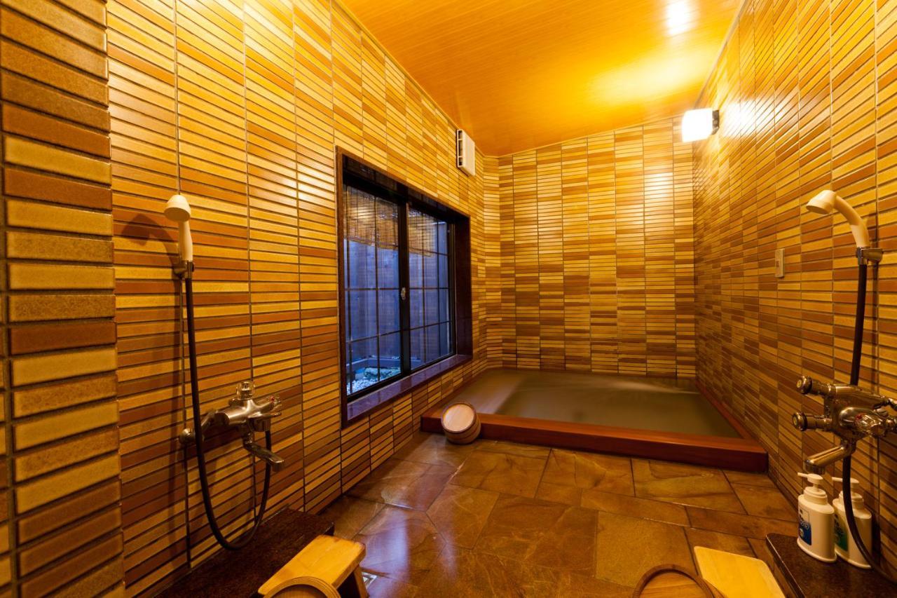 Tsuruya Ryokan Toyooka  Buitenkant foto