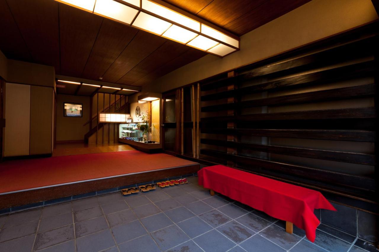 Tsuruya Ryokan Toyooka  Buitenkant foto